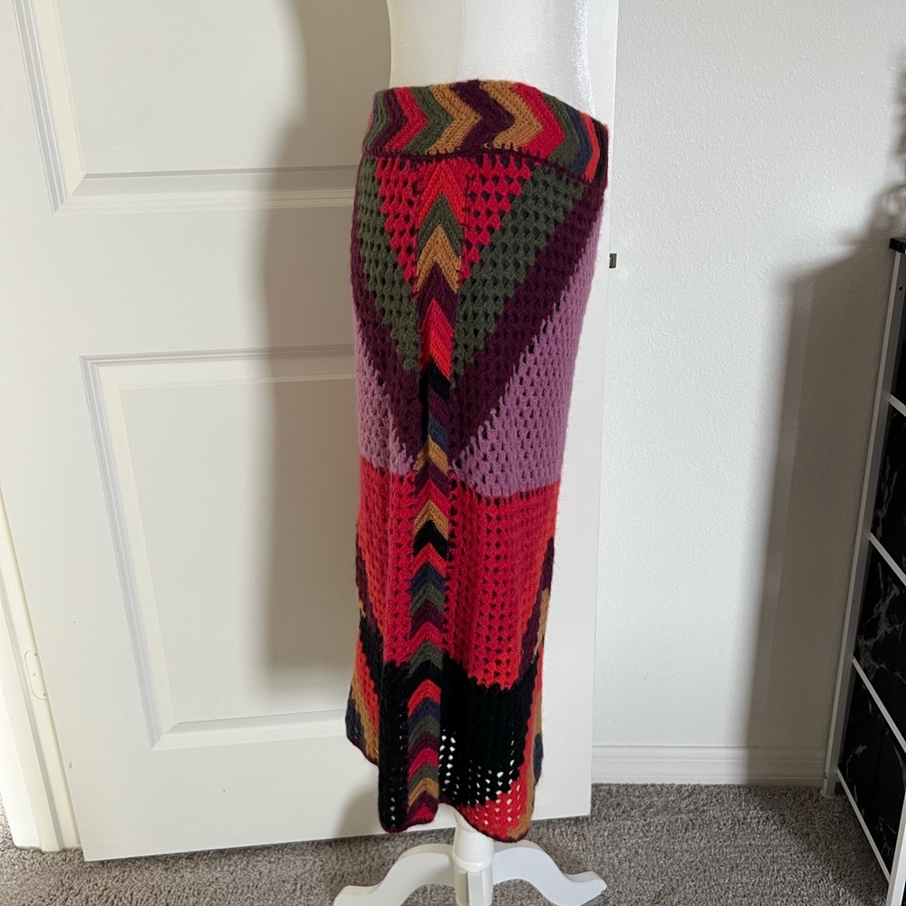 EUC Farm Rio Crochet Midi Skirt Medium - Picture 5 of 10